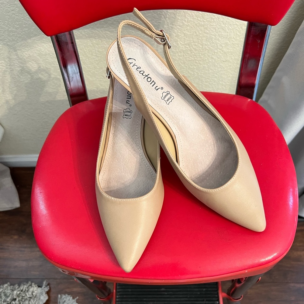 Greatonu Beige Slingback Pumps